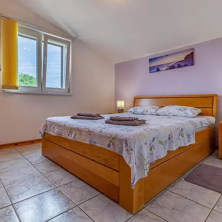 Nice Apartment In Pula With Kitchen Апартаменты